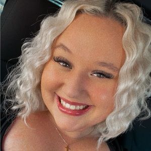 Meet your Posher, Mariah